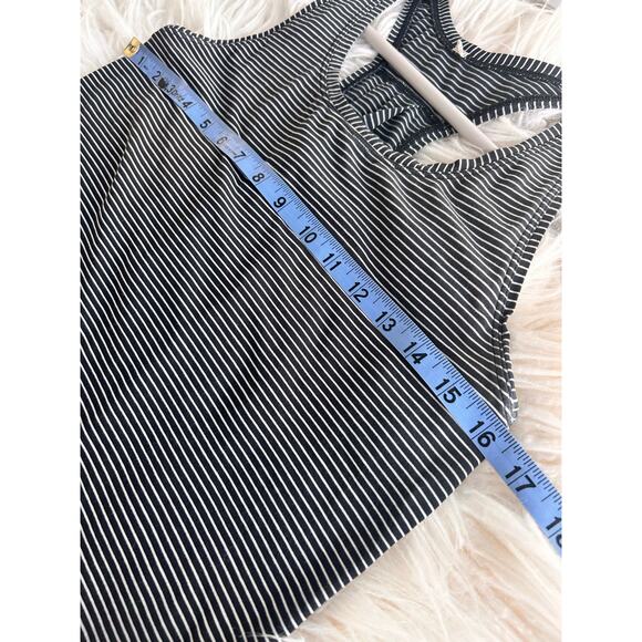 Lululemon Women's Striped Tank Top Black Jelly Logo Running‎ Activewear - Picture 7 of 8